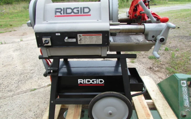 aluguel-de-rosqueadeira-ridgid-lrc-locacoes